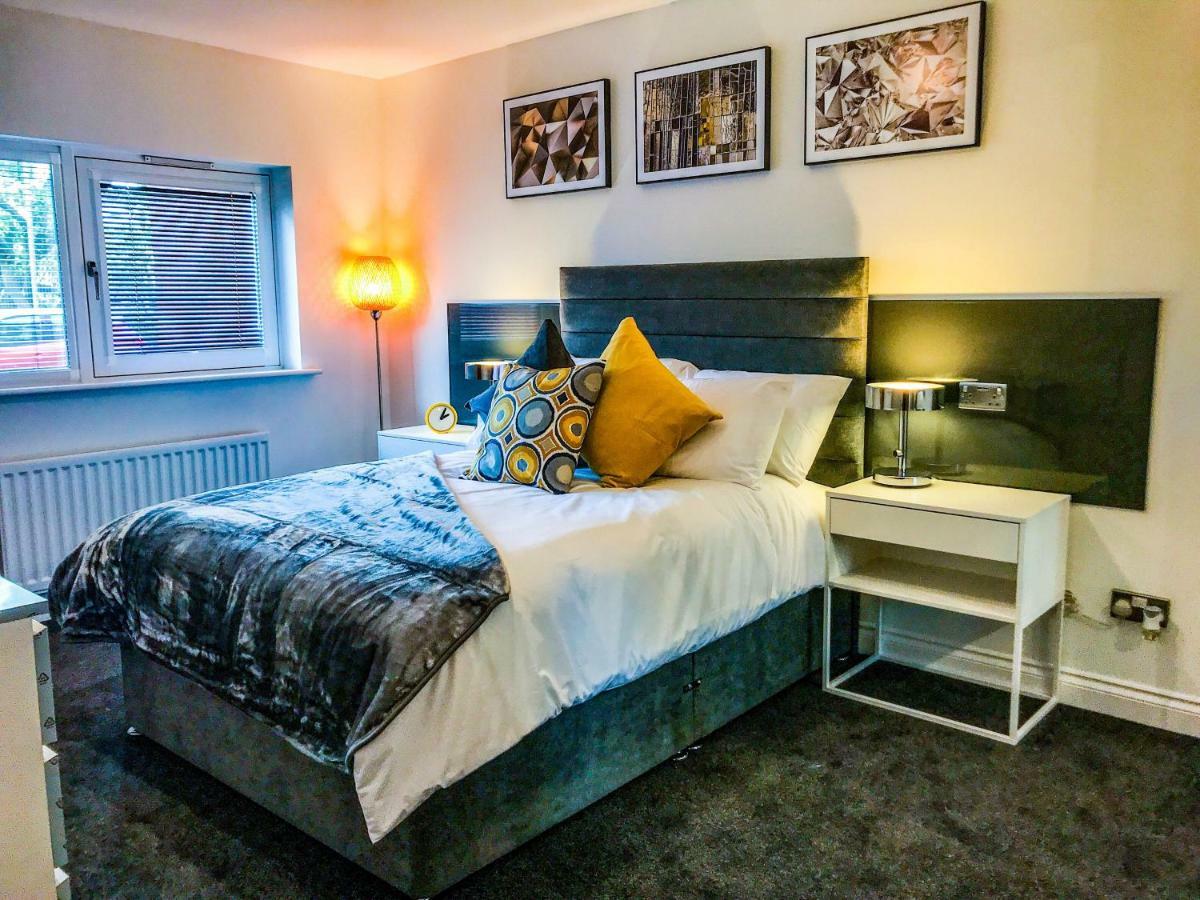 Hydro Apartment With Free Car Park Glasgow Buitenkant foto