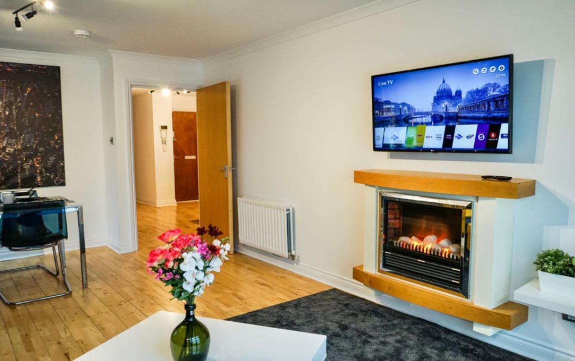 Hydro Apartment With Free Car Park Glasgow Buitenkant foto